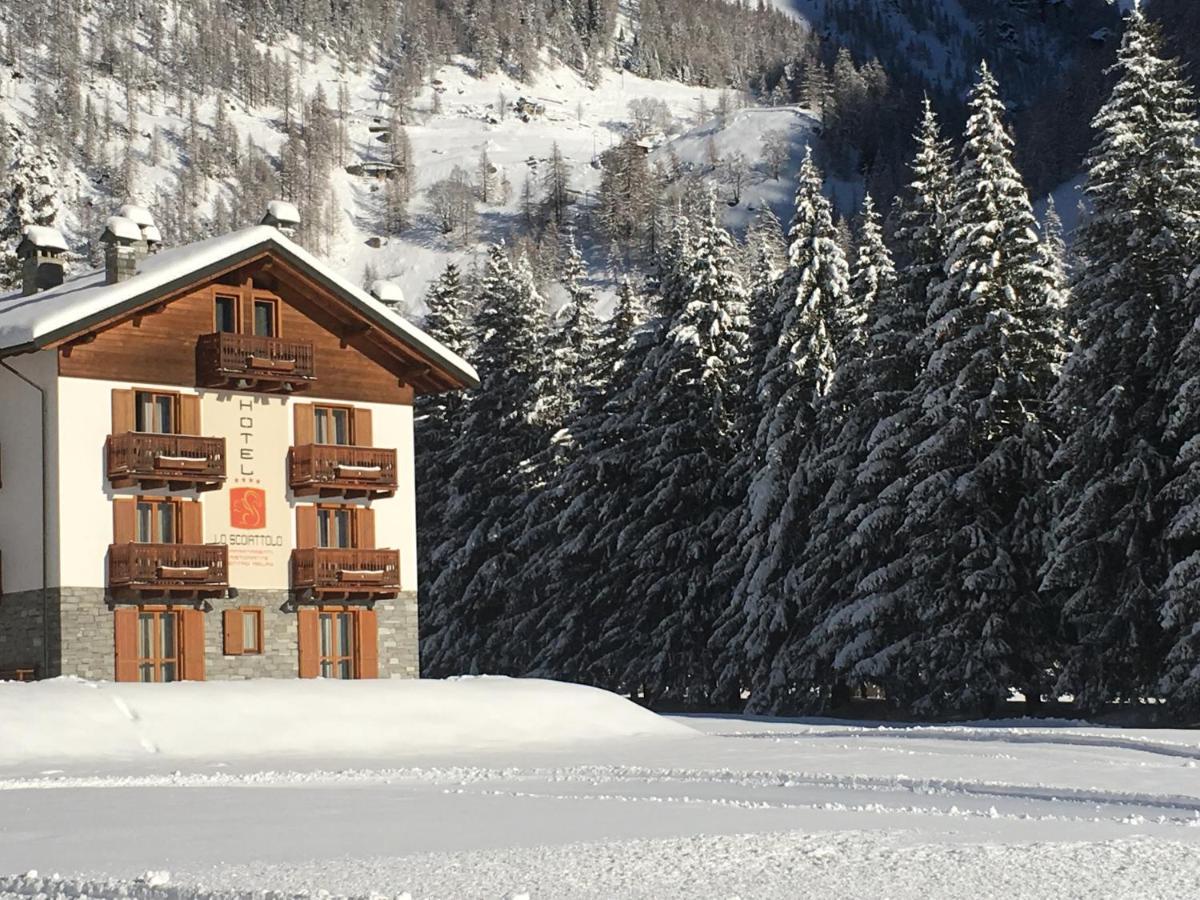 Hotel Lo Scoiattolo Gressoney-la-Trinité Zewnętrze zdjęcie