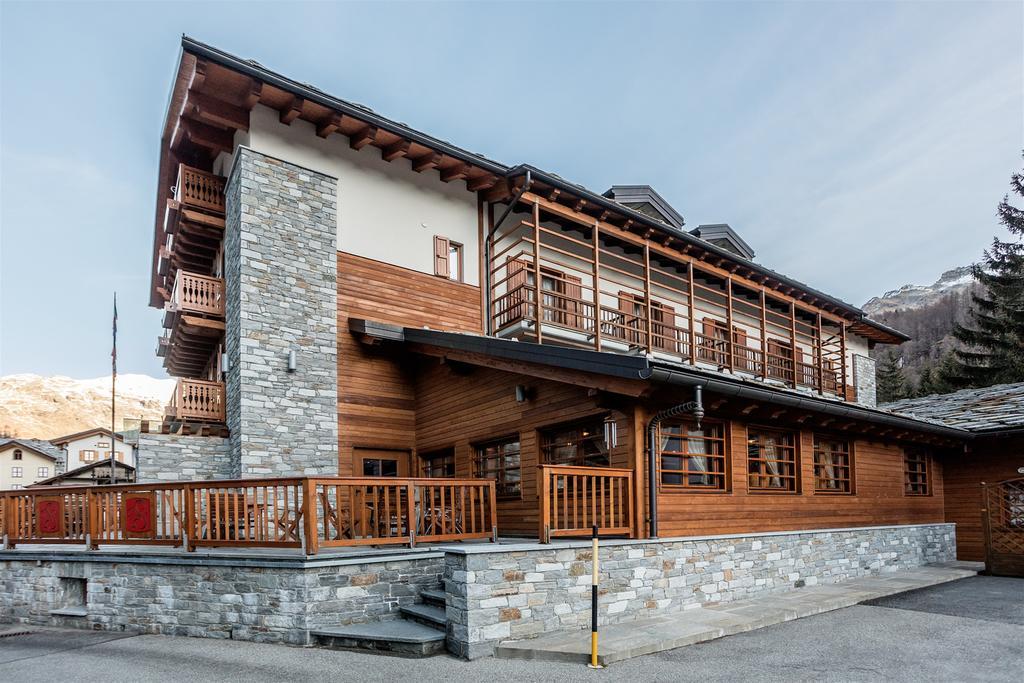 Hotel Lo Scoiattolo Gressoney-la-Trinité Zewnętrze zdjęcie